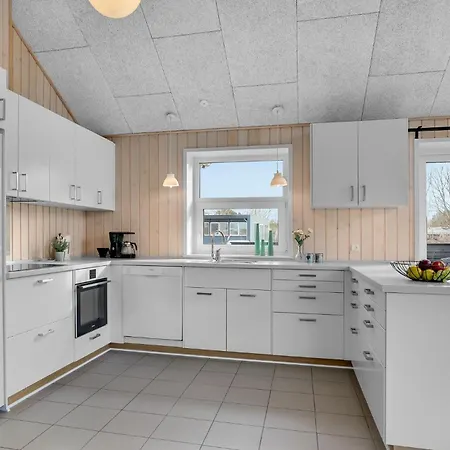 Amazing In With Kitchen Casa de Férias